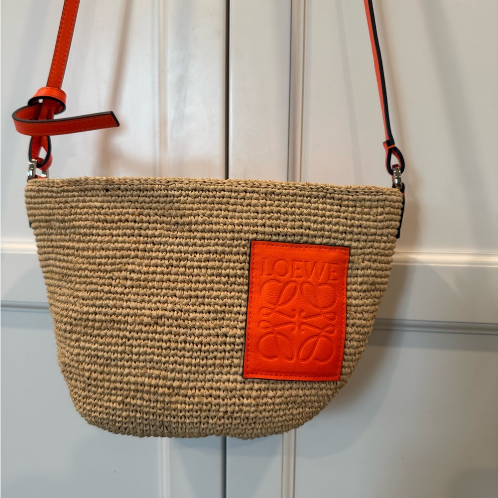 Loewe Tan and Orange Crossbody  pochette bag in raffia and calfskin